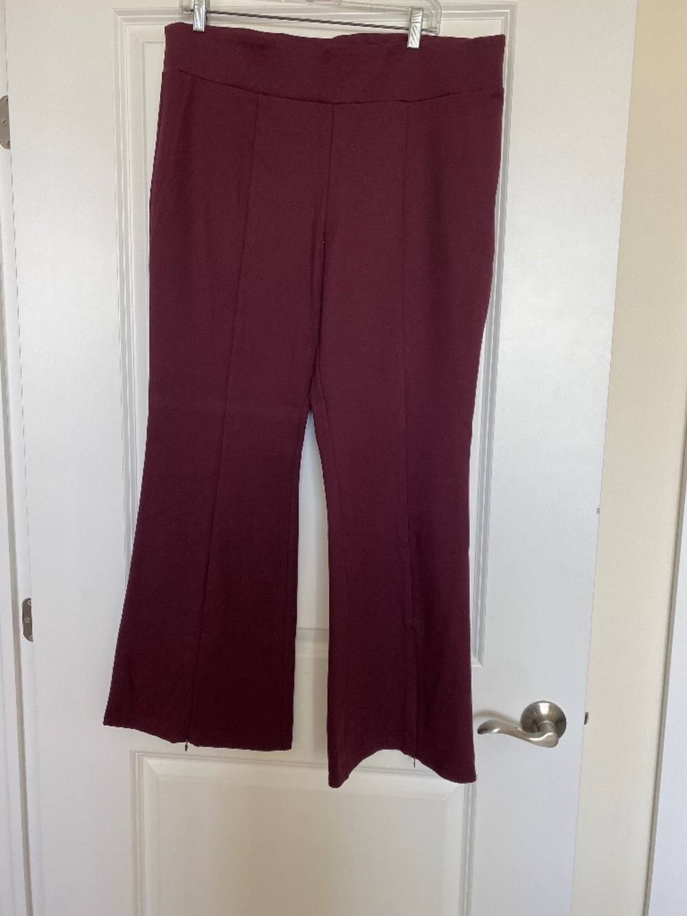 Wynne Layers Burgundy Stretch Pants Size XL New Without Tags